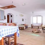 Marphe Hotel