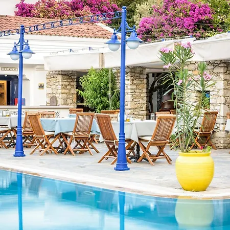 Ξενοδοχείο Marphe 4*